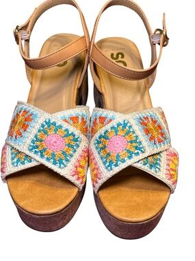 SO Multicolor Crochet Cross-Strap Platform Sandals Size 7.5
